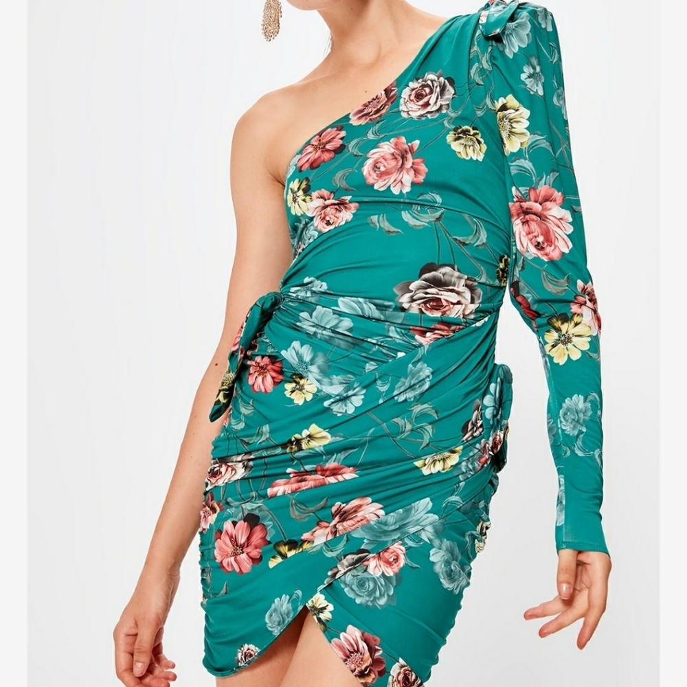 🆕ASYMMETRİC FLOWER PRINT DRESS